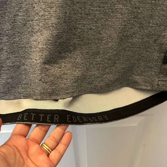 Lululemon Textured Tech Hoodie sz M - Picture 8 of 9